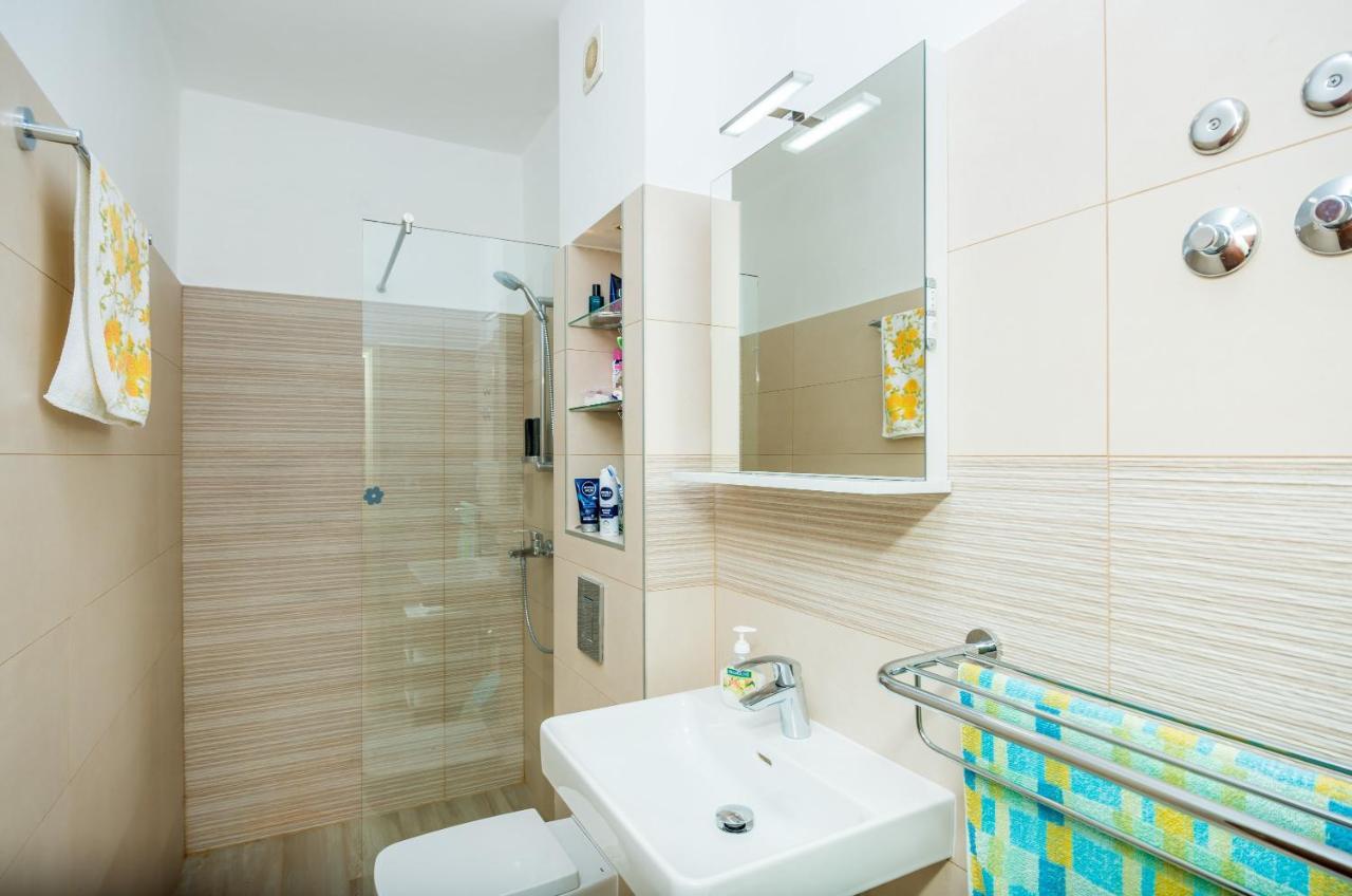 Apartments Violic Затон Экстерьер фото